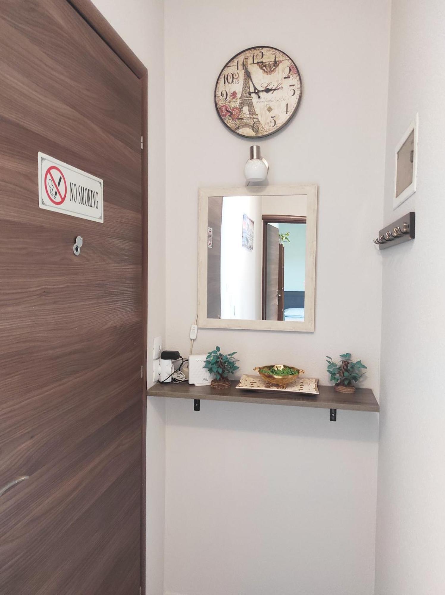 Spartacus Apartment 2 Alexandroupoli Bagian luar foto